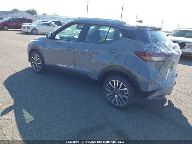 Nissan 2023 2023 3N1CP5CV7PL517177 Image 3