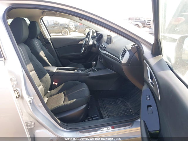 JM1BN1L75J1175624 Mazda pe