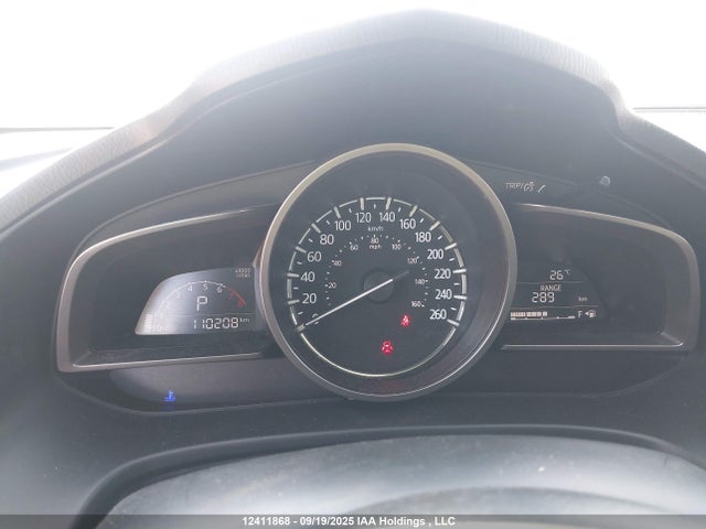 JM1BN1L75J1175624 Mazda pe