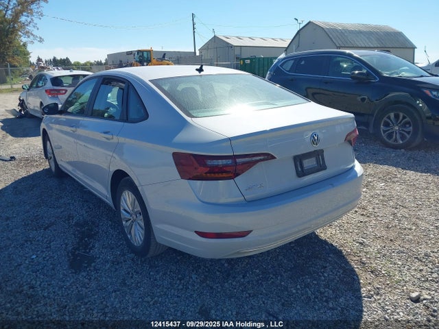Volkswagen 1.4 tsi 2019 3VWC57BU5KM050073 Image 3