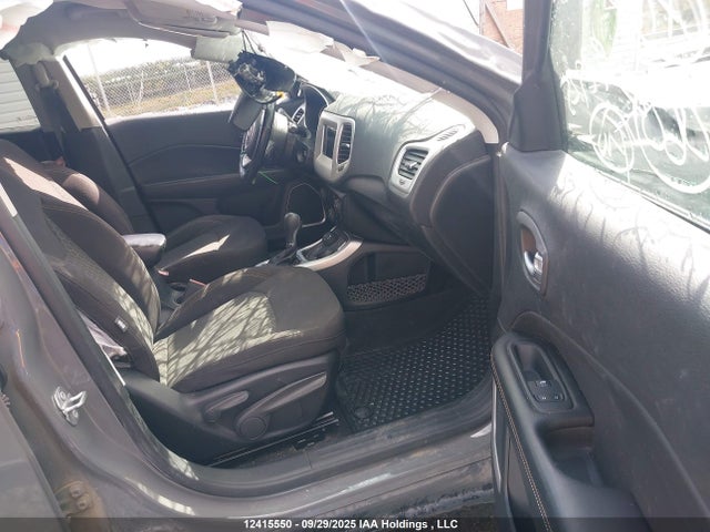 12415550 :رقم المزاد ، 3C4NJDAB4MT568528 vin ، 2021 Jeep Compass Sport مزاد بيع