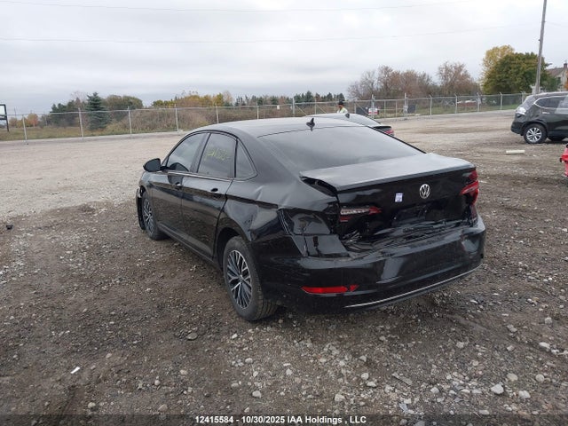 3VWC57BUXMM039573 Volkswagen Jetta Comfortline