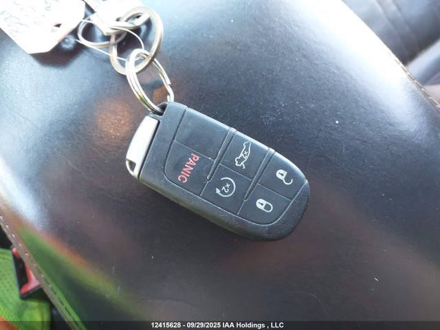 2C3CCASG3FH746794 Chrysler 2015