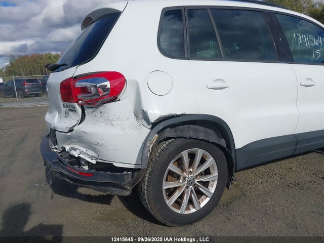 WVGJV7AX9FW534464 Volkswagen 2015