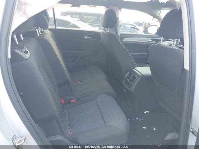 Volkswagen fsi 2019 1V2HR2CA8KC509617 Image 8