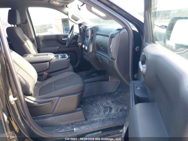 GMC l84 2022 1GTR9AED0NZ180212 Image 5
