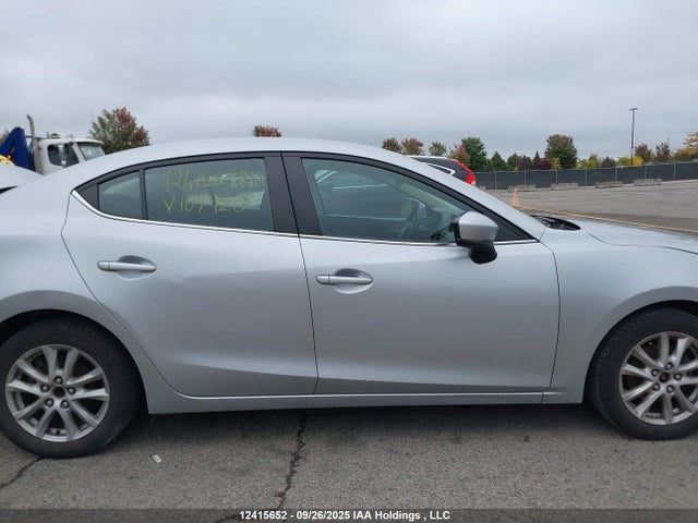 JM1BN1V70H1107920 Mazda pe