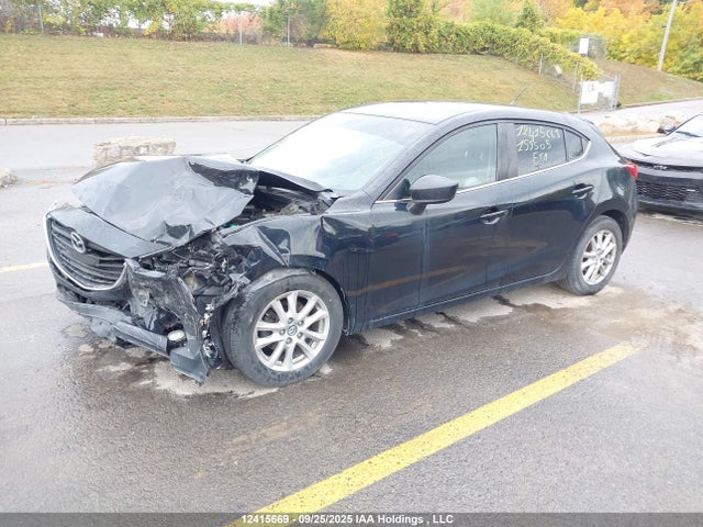 3MZBM1L72FM159505 Mazda pe