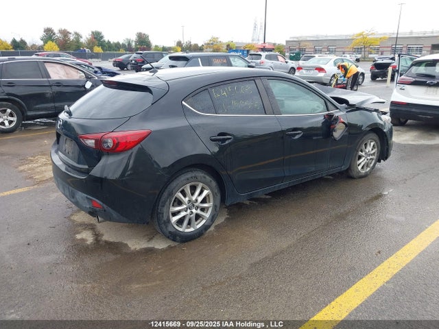 3MZBM1L72FM159505 Mazda pe