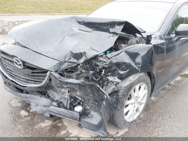 3MZBM1L72FM159505 Mazda pe