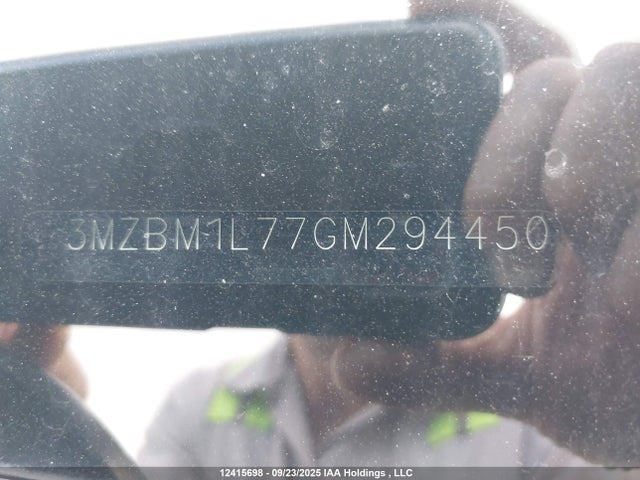 3MZBM1L77GM294450 Mazda pe
