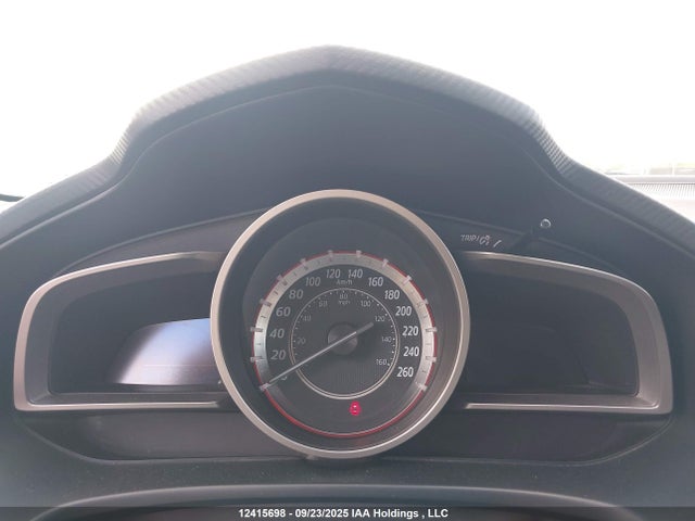 3MZBM1L77GM294450 Mazda pe