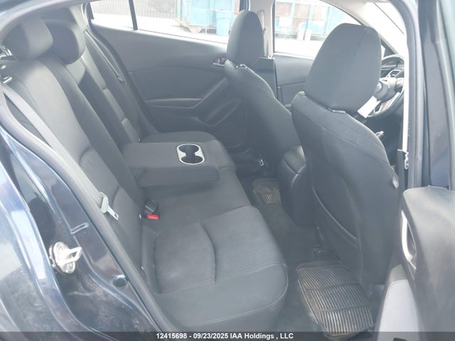3MZBM1L77GM294450 Mazda pe
