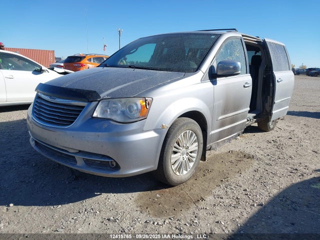 Chrysler 2014 2014 2C4RC1GG3ER152438 Image 2