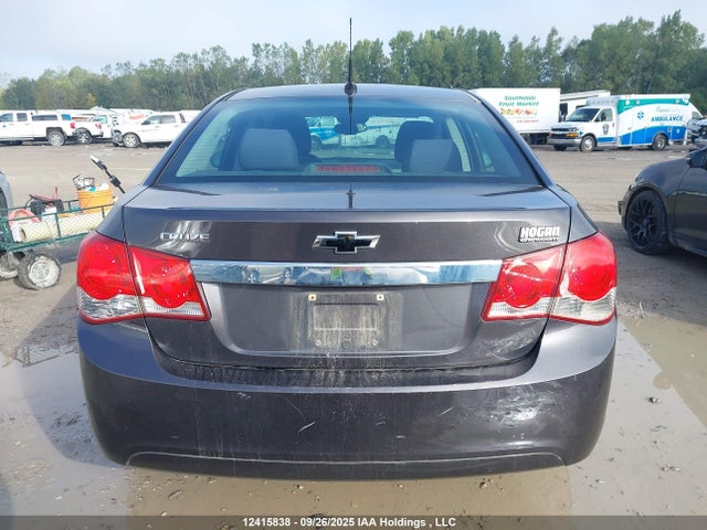 Chevrolet luw 2014 1G1PL5SH8E7243715 Image 16