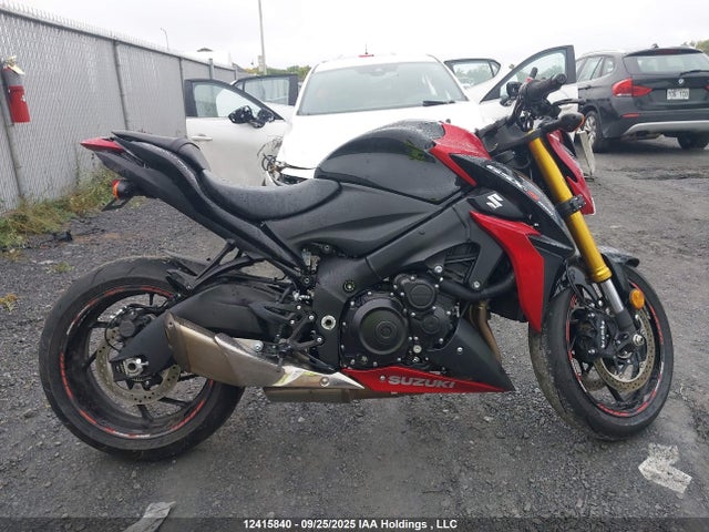 JS1GT7AB5J2100612 Suzuki T719-