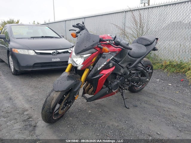 JS1GT7AB5J2100612 Suzuki T719-