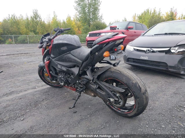 JS1GT7AB5J2100612 Suzuki T719-