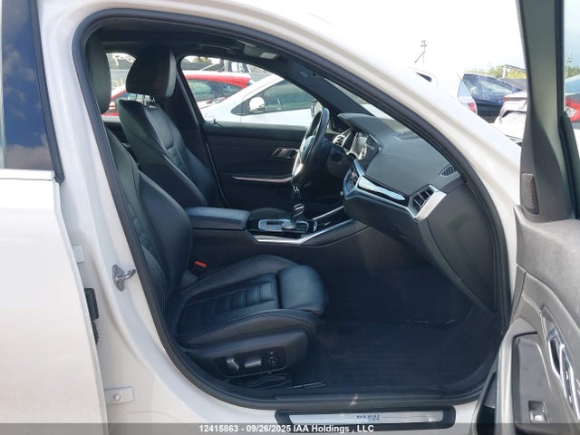 WBA5R7C58KFH00392 BMW 330I