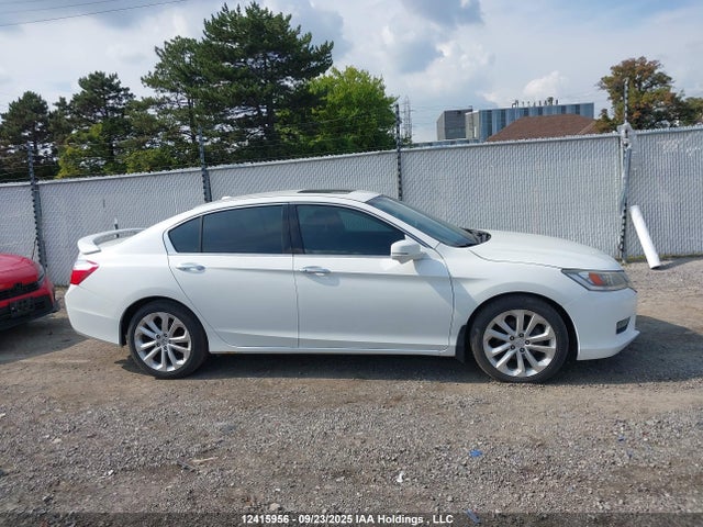 Honda j35y1 2015 1HGCR3F97FA800034 Image 12