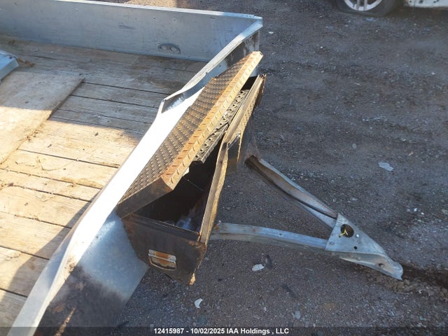 5JW1U1213K3241180 Sure Trac Trailer