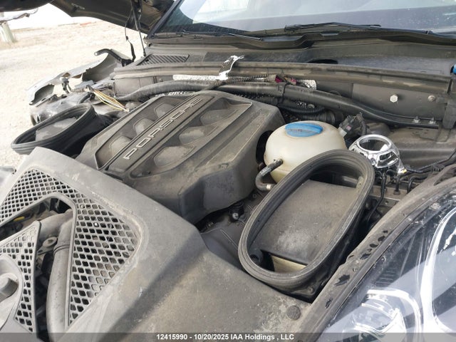 Porsche Macan 2018 WP1AB2A55JLB34618 Image 10