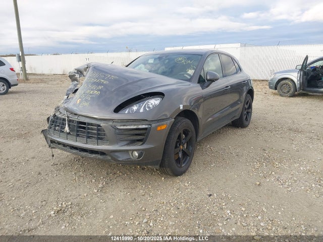 Porsche Macan 2018 WP1AB2A55JLB34618 Image 2