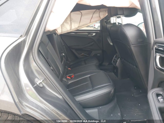 Porsche Macan 2018 WP1AB2A55JLB34618 Image 8