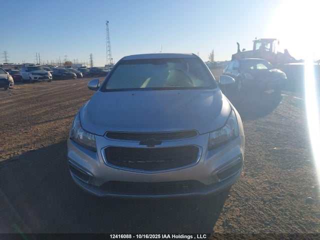 Chevrolet LUV 2015 1G1PC5SB6F7111663 Image 13