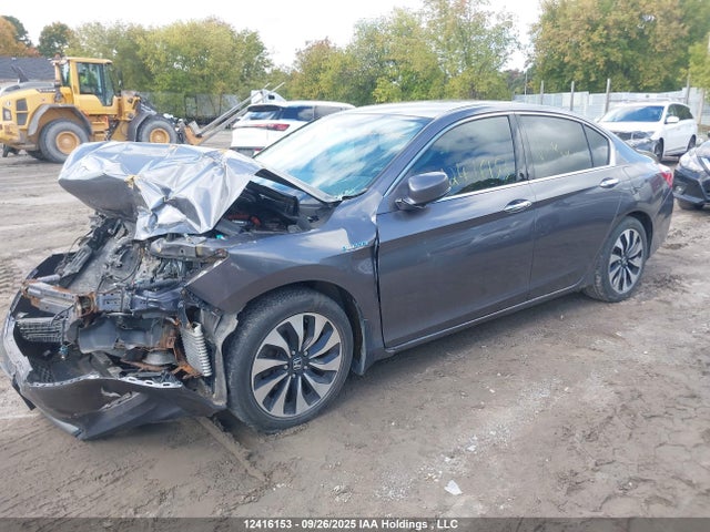 Honda lfa1 2015 1HGCR6F3XFA800235 Image 2