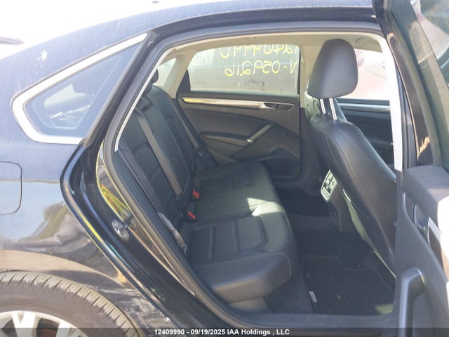 1VWBT7A37HC059216 Volkswagen 1.8 tsi