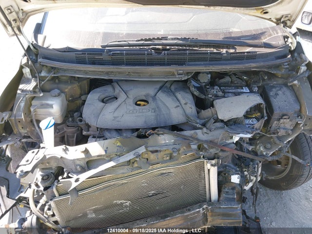 KIA dohc gdi nu 2015 KNAHT8A30F7084206 Image 10