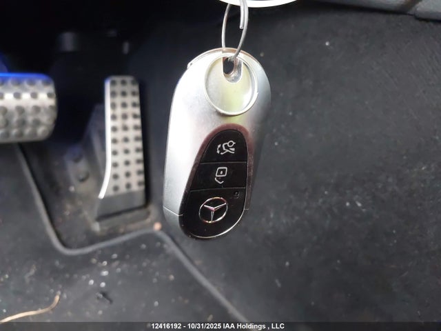 Mercedes-Benz Cle 300 4matic 2024 W1KMJ4HB4RF024894 Image 11