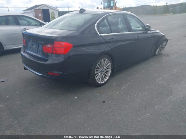 WBA3B3G5XENR82881 BMW 328I