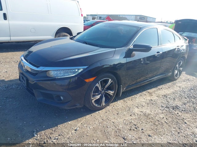 Honda l15b7 2016 2HGFC1F96GH111771 Image 2