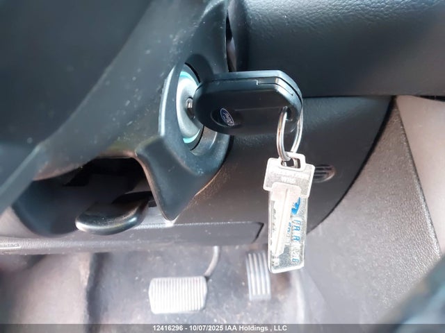 Ford Focus 2016 1FADP3F29GL341838 Image 11