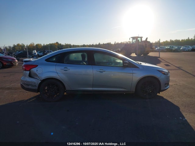 Ford Focus 2016 1FADP3F29GL341838 Image 13