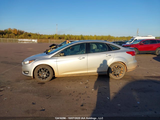 Ford Focus 2016 1FADP3F29GL341838 Image 14