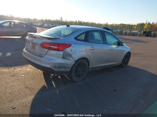 Ford Focus 2016 1FADP3F29GL341838 Image 4