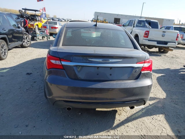 1C3CCBBG3EN171009 Chrysler 2014