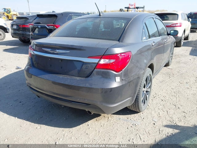 1C3CCBBG3EN171009 Chrysler 2014