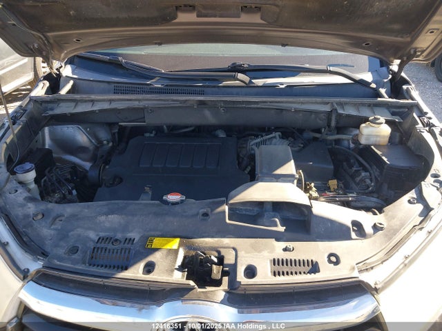 Toyota 2gr-fe 2015 5TDBKRFH9FS205696 Image 10