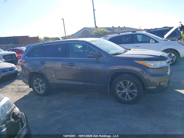 Toyota 2gr-fe 2015 5TDBKRFH9FS205696 Image 13