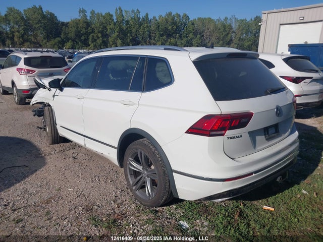 3VV4B7AX1MM145889 Volkswagen Tiguan