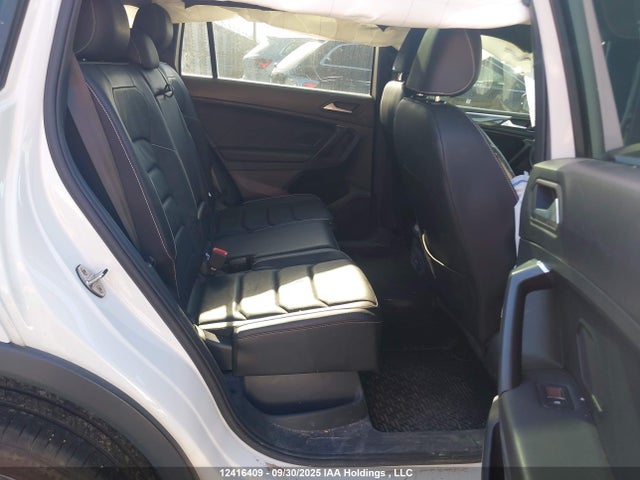 3VV4B7AX1MM145889 Volkswagen Tiguan