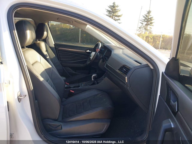 3VWGM7BU7PM036316 Volkswagen tsi