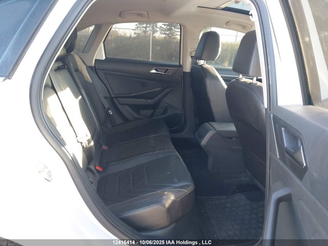 3VWGM7BU7PM036316 Volkswagen tsi