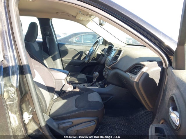 1C4PJMAB7GW300838 Jeep Cherokee