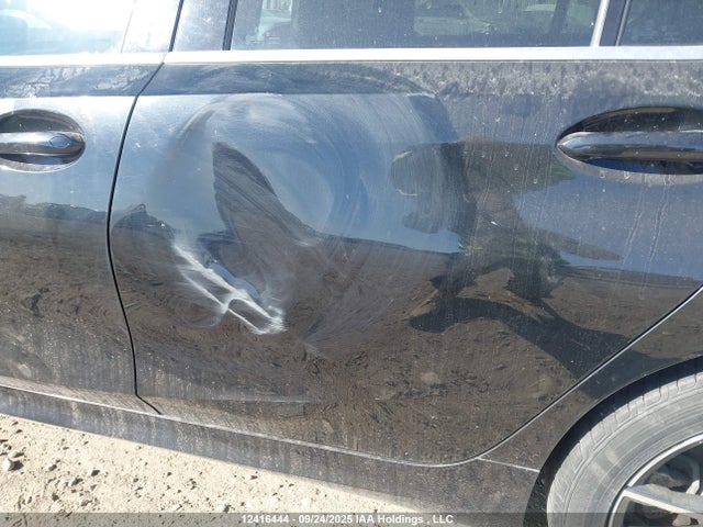 WBA5R7C55KAJ84633 BMW 330I