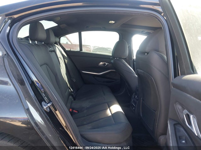 WBA5R7C55KAJ84633 BMW 330I